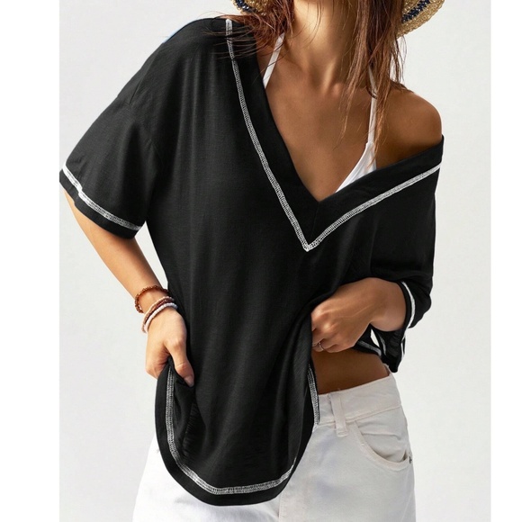 Solid Reverse Stitch V neck Oversized Tee top - Picture 3 of 7